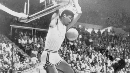 Cel mai bun marcator din istoria NBA a primit o statuie la Los Angeles