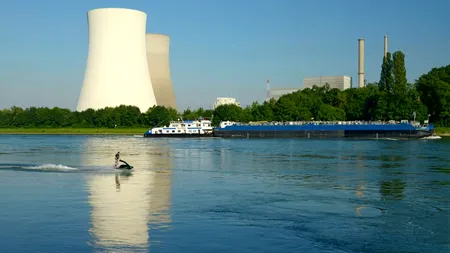 Financial Times: Germania semnalează că nu va mai BLOCA eforturile Franței din domeniul energiei nucleare