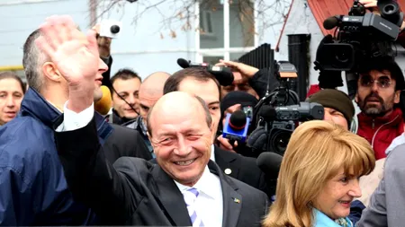 ULTIMA POZĂ a lui Băsescu la Cotroceni. „Asta e țara pe care i-o voi preda lui Klaus Iohannis