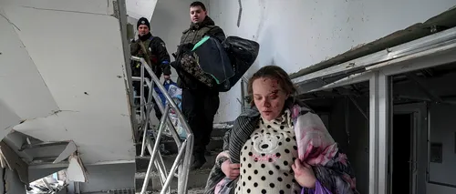 O femeie care a supraviețuit bombardamentului de la maternitatea din Mariupol a născut vineri