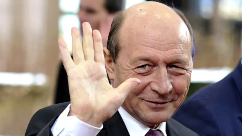 MESAJ DE ANUL NOU 2014 de la Traian Băsescu. Ce a transmis președintele de REVELION