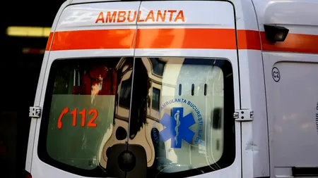 Câți bani a cerut un ambulanțier din Argeș unei famili pentru a primi pensie de invaliditate. Bărbatul este cercetat pentru trafic de influență