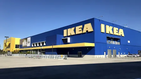 IKEA recheamă anumite ghirlande luminoase și lămpi cu LED-uri pentru exterior. Pericol de ELECTROCUTARE