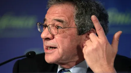 Cum a ajuns cel mai mare operator telecom din Spania să își vândă avioanele din flota privată