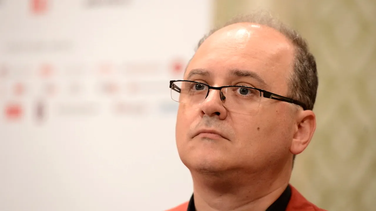 Dan Dediu și Cristian Mihăilescu, decorați de Traian Băsescu cu Ordinul Meritul Cultural