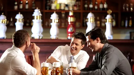 Cu cât a scăzut consumul de bere în România la începutul lui 2012