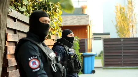 Primele imagini de la perchezițiile din casa lui Călin Georgescu