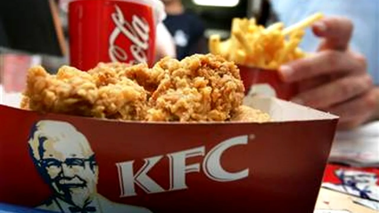 Ce A FURAT de la KFC un fost candidat la Primăria Bistrița. Și e MÂNDRU să ne arate. IMAGINE în articol