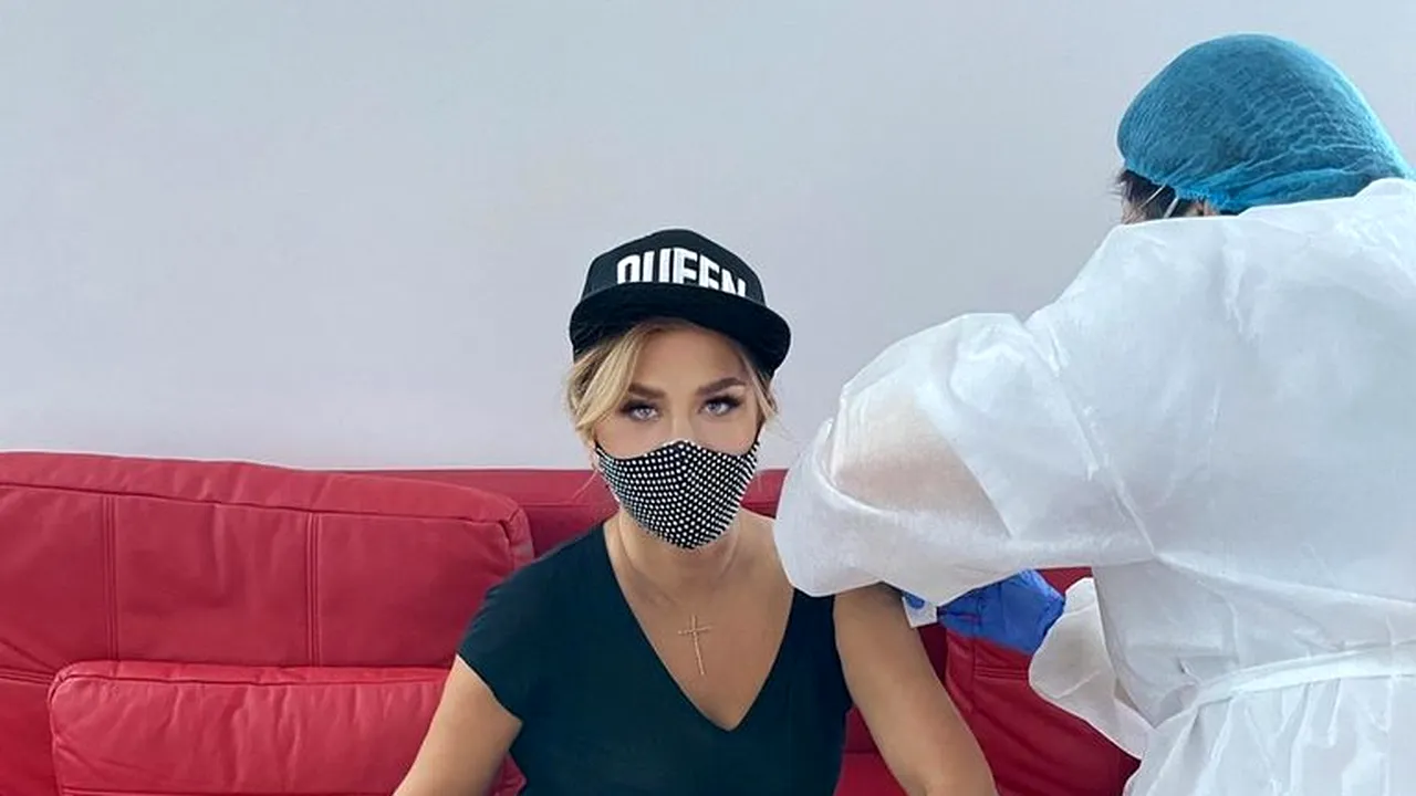 Loredana Groza s-a vaccinat cu a treia doză: ”Singura soluție pentru a termina pandemia”