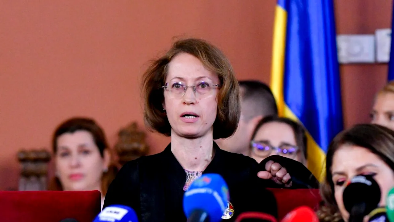 Judecătoarea Raluca Moroșanu, „eroina” și protestatara de la Curtea de Apel, este singurul magistrat al instanței din totalul de 243 care a votat „pentru” legea lui Bolojan pe pensiile magistraților