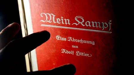 Câte exemplare din celebra „Mein Kampf