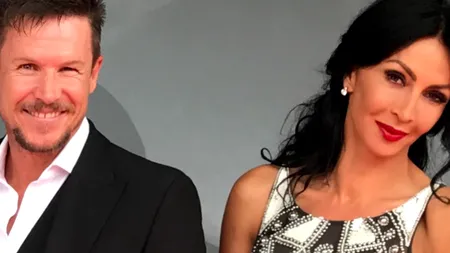 Gestul suprem al Mihaelei Rădulescu pentru Felix Baumgartner, la priveghi. Ce simbolizează culoarea purtată de vedetă la căpătâiul iubitului ei