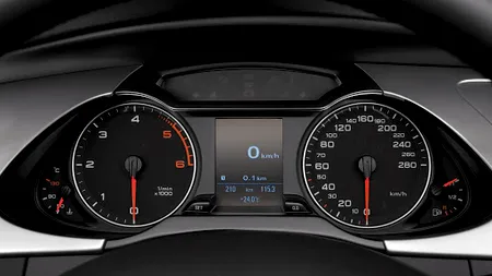 Verificare istoric auto gratuit. Cum poți să afli dacă mașina pe care vrei s-o cumperi a avut probleme în trecut, ori i-a fost modificat kilometrajul