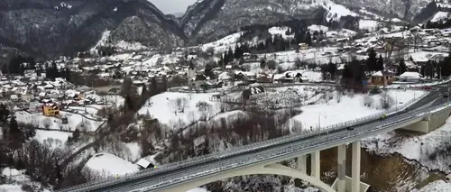 Imagini spectaculoase. A fost deschis traficul pe cel mai lung pod în arc din România, care va face legătura între Argeș și Brașov (VIDEO)