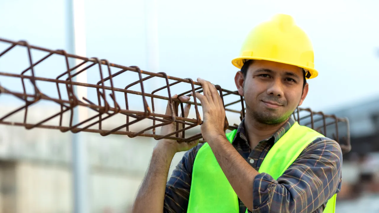 Angajatorii români solicită ajutorul autorităților pentru respectarea drepturilor muncitorilor străini