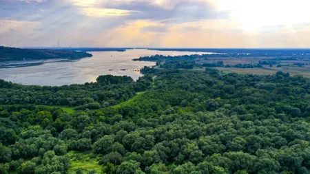 EXCLUSIV | Cea mai nouă deltă a Europei, aflată în Banatul Montan, este amenințată de braconaj și de amatorii de grătare