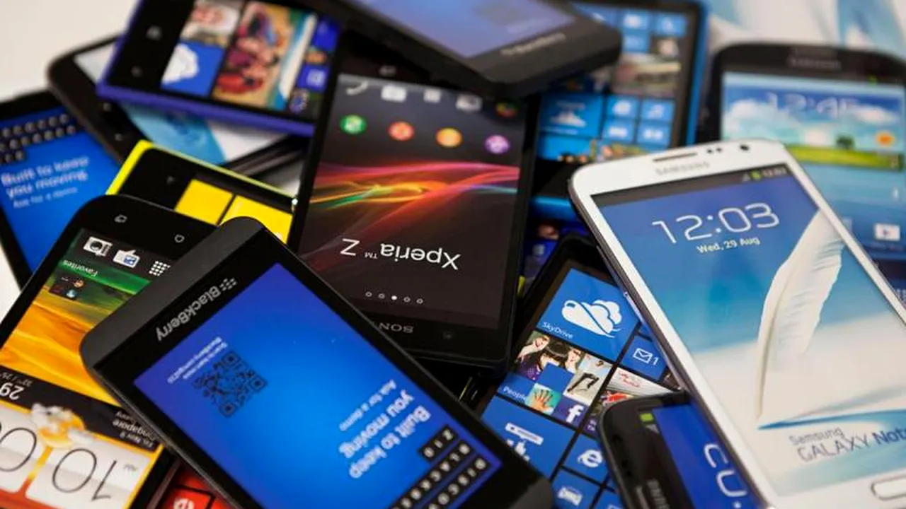 Consumul mediu lunar de date mobile a crescut cu 40% în a doua jumătate a anului trecut