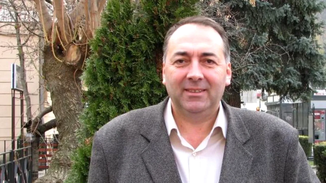 Primarul din Bran a fost arestat preventiv, după ce a luat mită pentru ornamentele de Crăciun