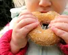 OBEZITATEA infantilă atinge cote alarmante în România. Substanța ascunsă din alimente care favorizează creșterea în greutate, mai ales la fete