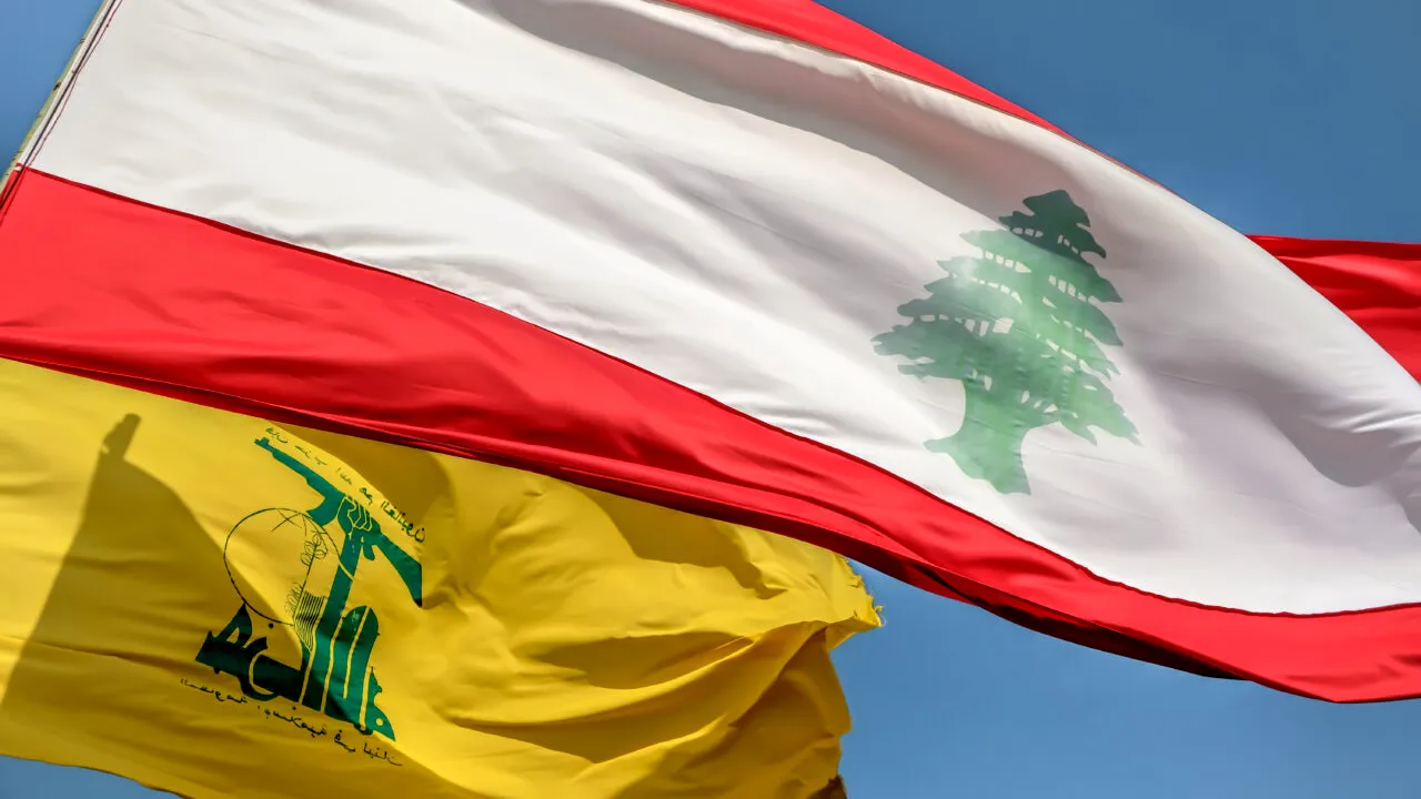 Le Figaro: Abandonarea Libanului ar însemna agravarea haosului în Orientul Mijlociu/ Un expert îndeamnă HEZBOLLAH să cedeze armamentul