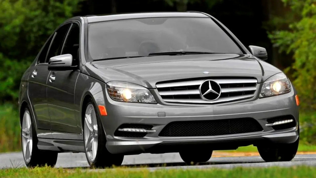 Mercedes pierde teren în fața BMW și Audi