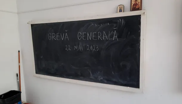 Profesorii solicită Guvernului creșteri de SALARII. Care ar urma să fie impactul bugetar