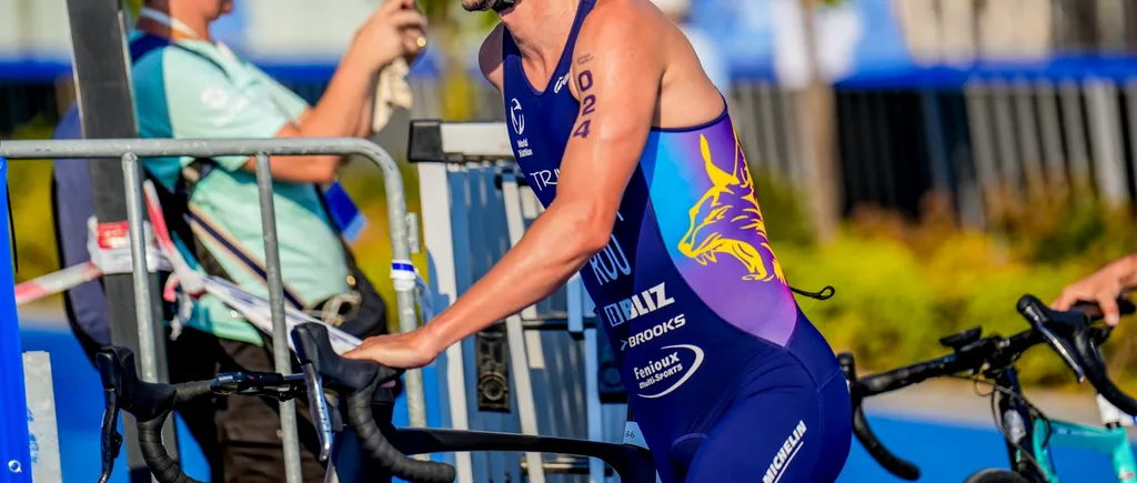 Reprezentantul României la Jocurile Olimpice, Felix Duchampt, s-a clasat pe ULTIMUL loc la triatlon. Publicul l-a ovaționat la sosire