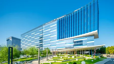 După ce s-au anulat PUZ-uri pe bandă rulantă în București, investitorii străini dau bir cu fugiții! Compania suedeză Skanska își restrânge activitatea