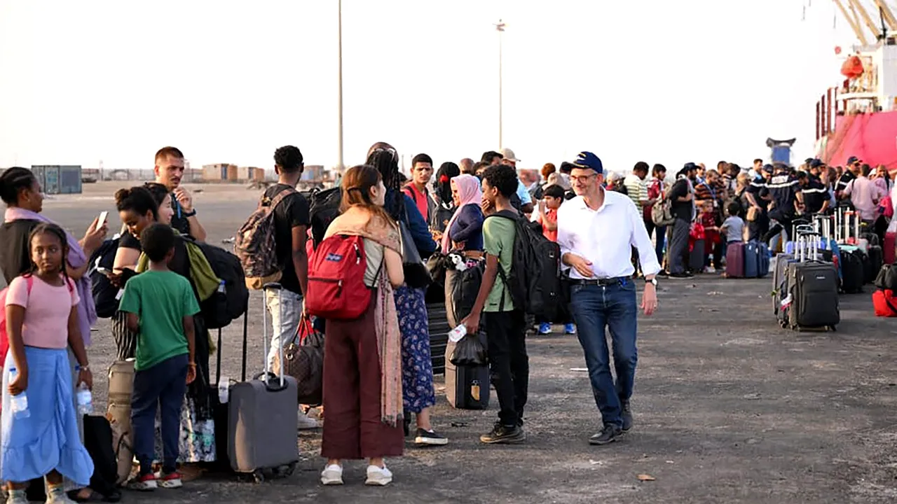 Alți doi români au reușit să FUGĂ din Sudan, anunță MAE / Câți conaționali încearcă să scape din țara afectată de conflicte militare