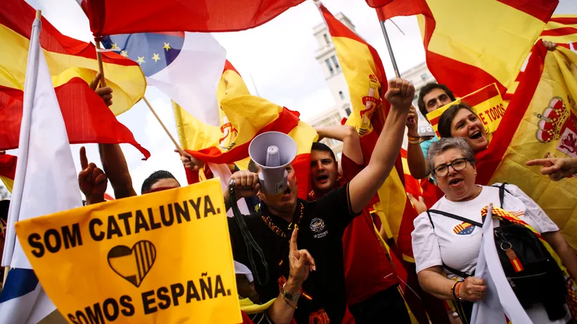 Guvernul Spaniei preia controlul în Catalonia. 30.000 de polițiști, mobilizați în regiune