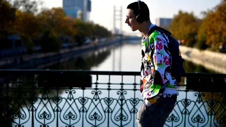 Băieții de la PCS au făcut un film și un album foto despre București ca să nu te chinui tu să înțelegi cum e orașul în care trăiești