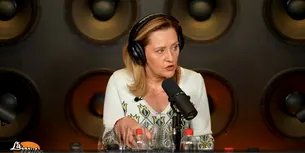 <span style='background-color: #2c4082; color: #fff; ' class='highlight text-uppercase'>VIDEO</span> Elena Lasconi, ajunsă la Cotroceni: „Aș desecretiza toate cheltuielile. Transparență Totală!”