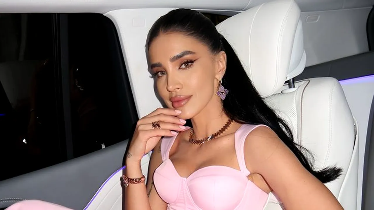 FOTO / Adelina Pestrițu RENUNȚĂ la tatuaje. ”M-am apucat deja de șapte dintre ele, să le elimin”