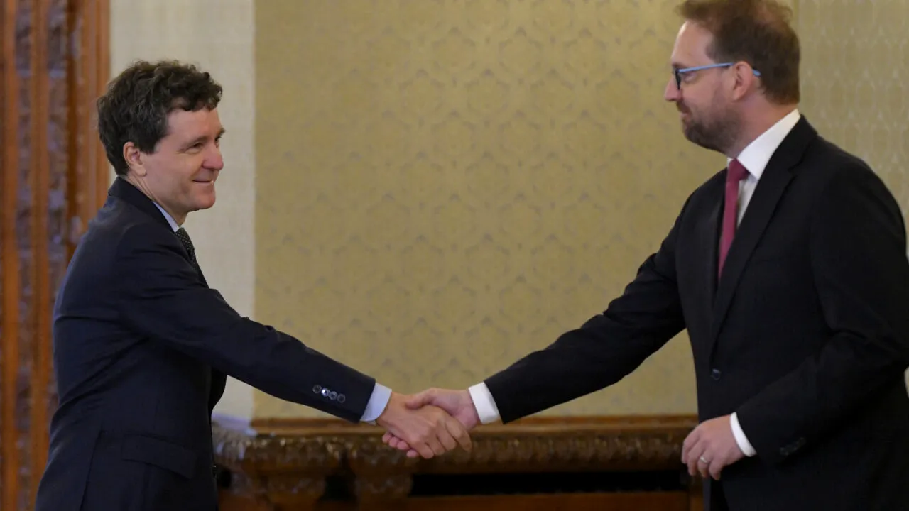 Fritz cere din nou alegeri anticipate, înaintea consultărilor de la Cotroceni de luni: „Rămânem consecvenți - USR nu intră la guvernare cu PSD”