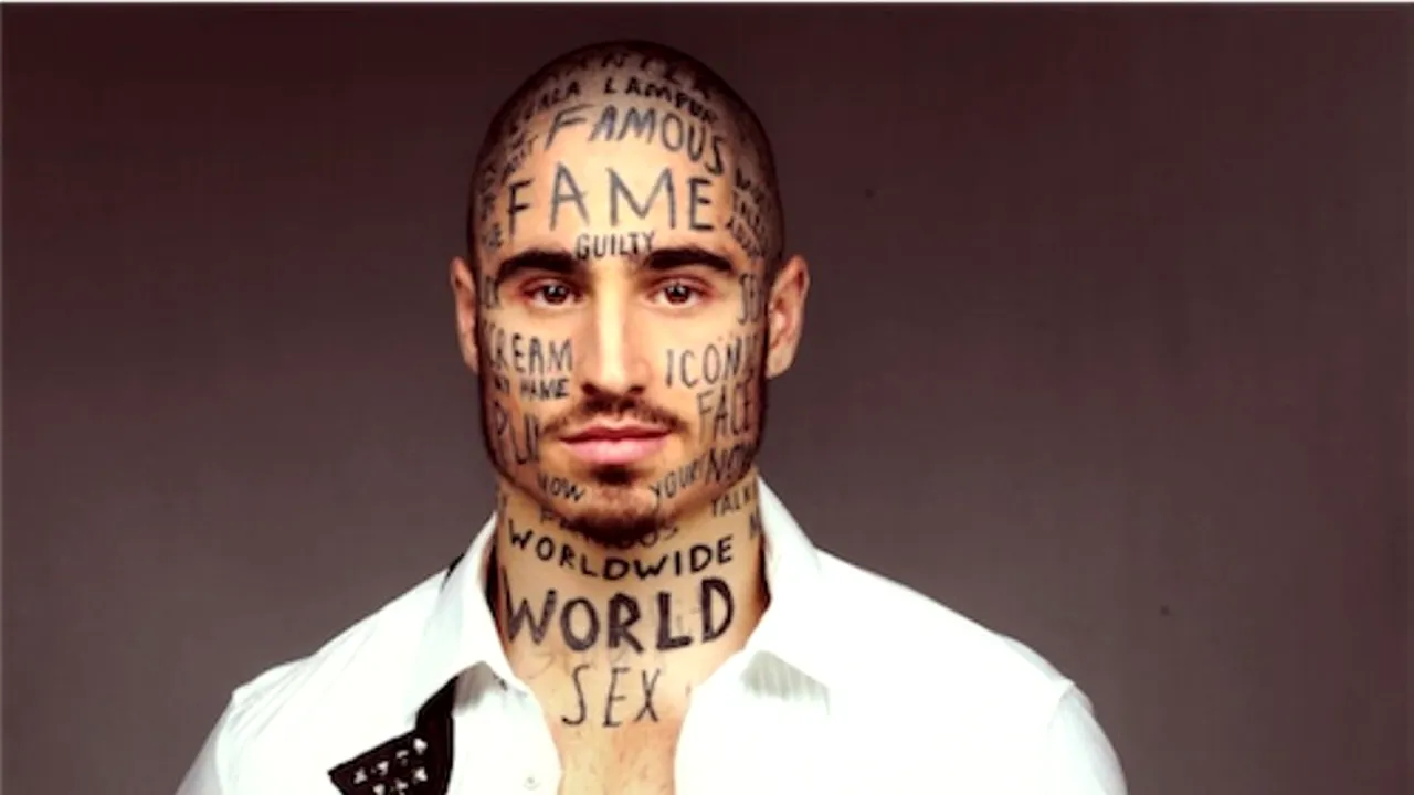 Prea multe tatuaje? Gestul extrem la care a recurs un tânăr 