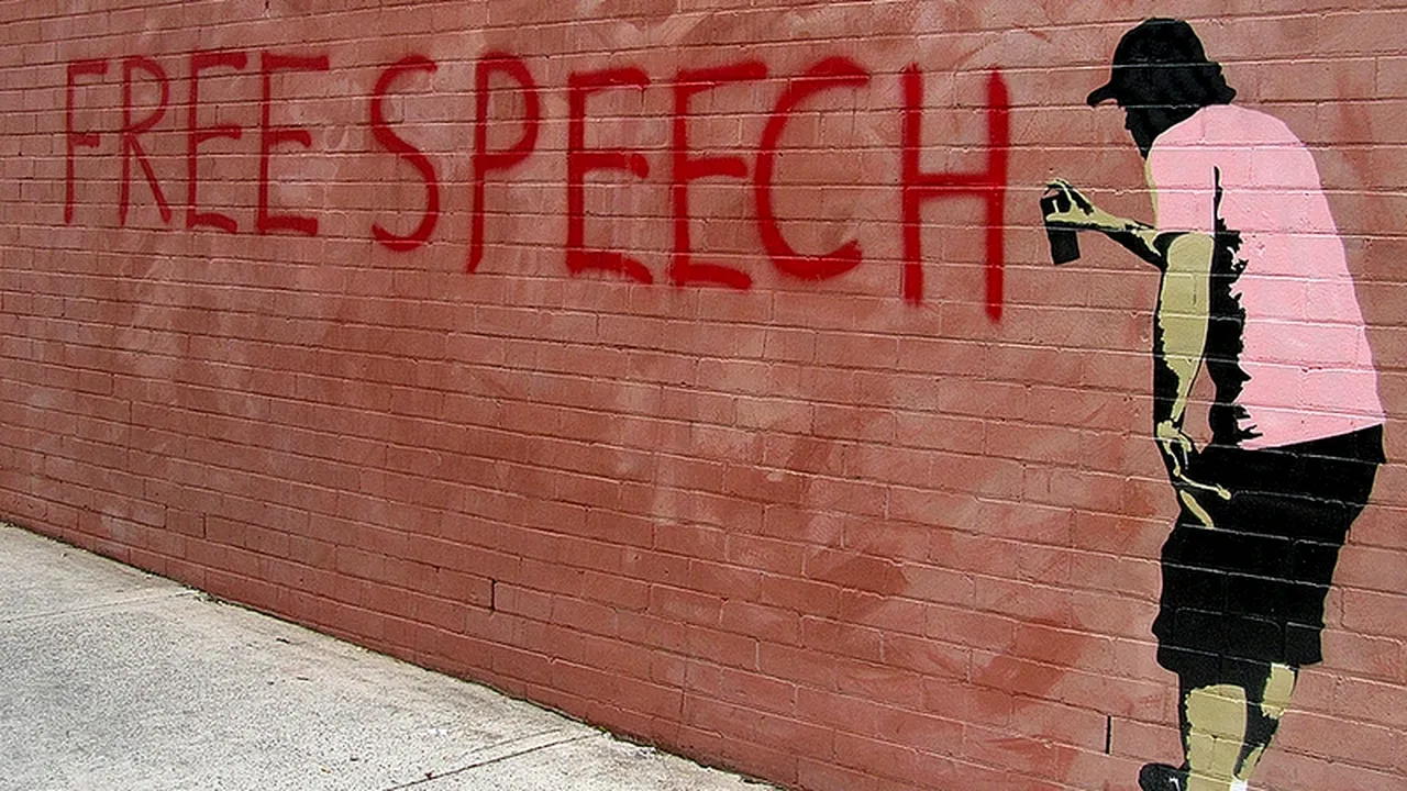 Ce fac cei mai mulți jurnaliști din statele considerate libere pentru a se feri de surpravegherea în masă