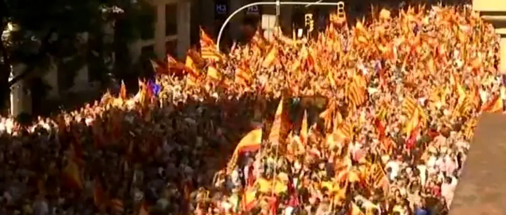 VIDEO. Miting de amploare la Barcelona împotriva intenției de declarare a independenței Cataloniei. Llosa: Planul complotist „nu va distruge 500 de ani de istorie a unității Spaniei 