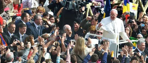 Papa Francisc, în mesajul Urbi et Orbi: Hristos a înviat; fac apel la iubire și pace în întreaga lume