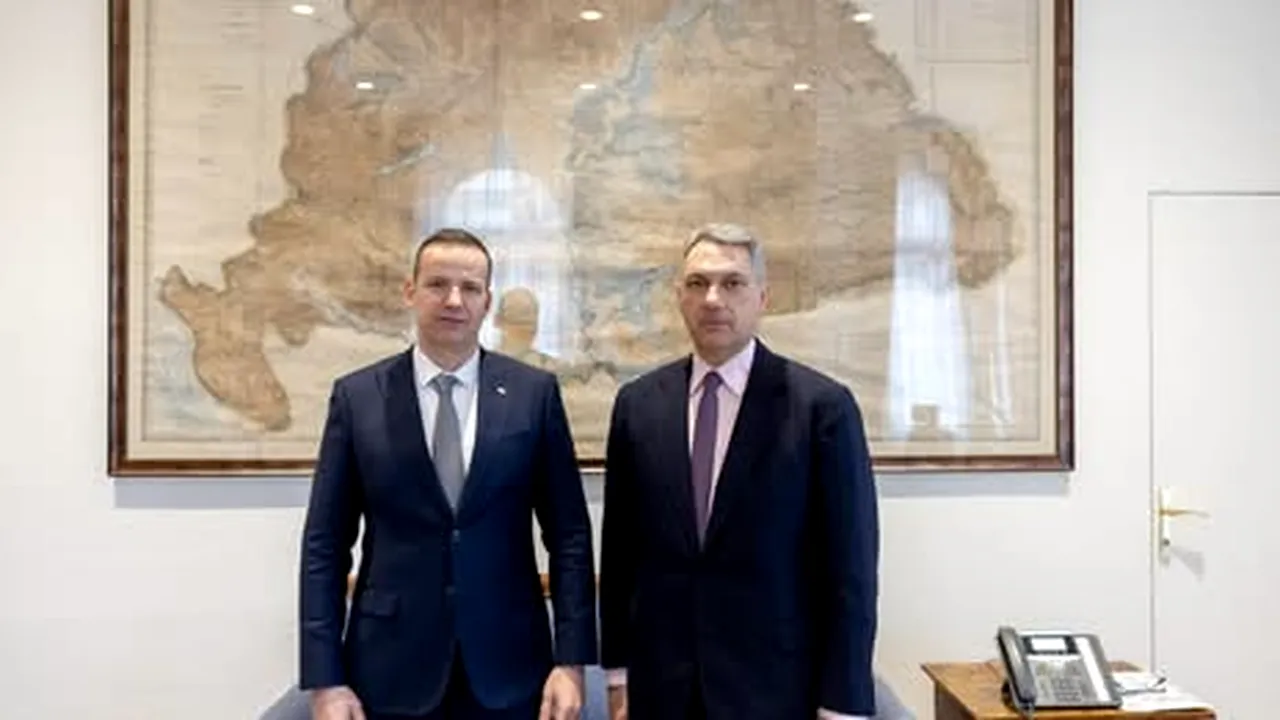 János Lázár, ministrul ungar al transporturilor, a postat pe Facebook, o hartă a ”Ungariei Mari”. Reacția MAE