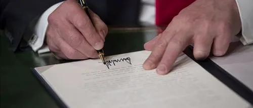Ce spune semnătura lui Donald Trump despre personalitatea sa. Explicațiile grafologilor