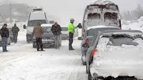 Poliția Rutieră aplică amenzi pentru lipsa cauciucurilor de iarnă. Zeci de șoferi au fost amendați