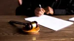 47 de magistrați execută silit Tribunalul Argeș pentru peste 30 de milioane de lei. Poprirea ar putea ajunge până la conturile Fiscului