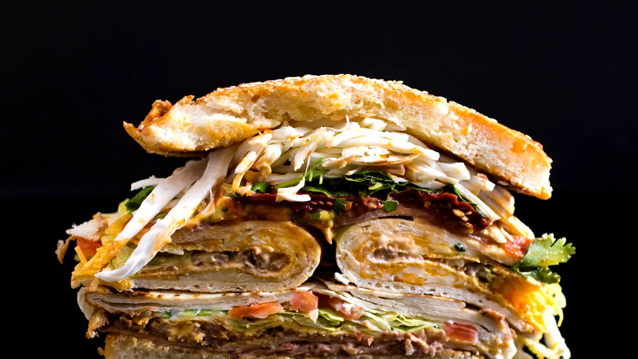 Concurentul din SUA al KFC și McDonald's vine în România. A anunțat unde și când deschide primul local