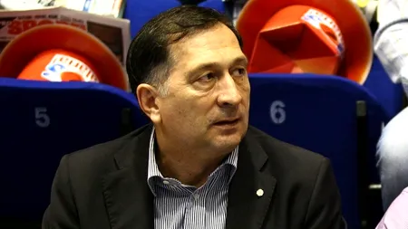 Crăciunescu ironizează modul în care Burleanu s-a îmbărcat la Gala Euro-1984. Șeful FRF spune că 