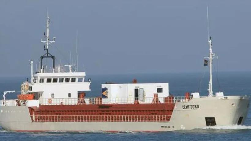 Echipajul unei nave care a naufragiat în largul Scoției a fost dat dispărut