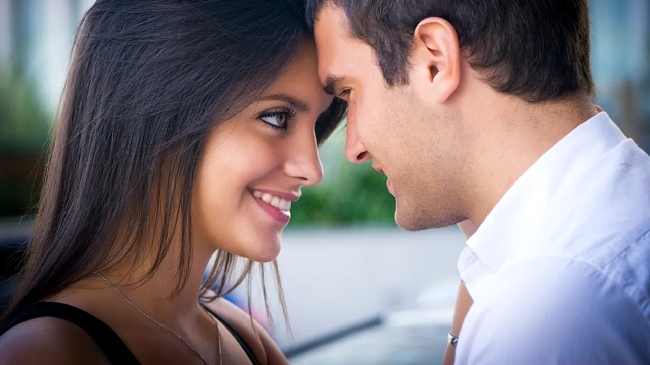 Cum cucerești o femeie cu ajutorul unui SMS