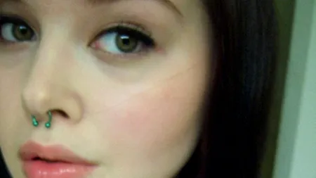 Frumusețea, cu alt chip. Cum arată de fapt această tânără