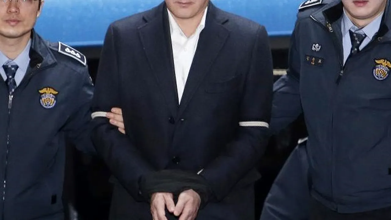 Tatăl lui are o avere de 19 miliarde de dolari, dar procurorii vor să-l închidă pentru 12 ani