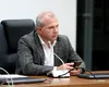 Lider PSD contestă cifrele lui Bolojan din administrația locală: „N-ai cum să faci o operație fină cu TOPORUL. Îți trebuie bisturiu”