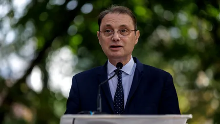 Începe săptămâna de foc pentru Luca Niculescu. Premierul desemnat vrea să depună joi programul de guvernare și lista de miniștri la Parlament. Ce condiții au pus partidele la negocieri. Doar AUR are o poziție clară în acest moment